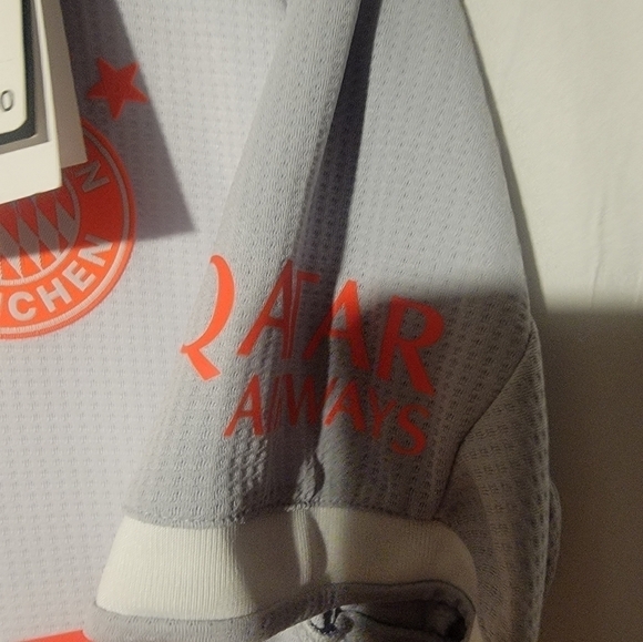 Adidas FC Bayern Away Authentic Soccer Jersey - Men's Small FR4021 - Picture 6 of 8